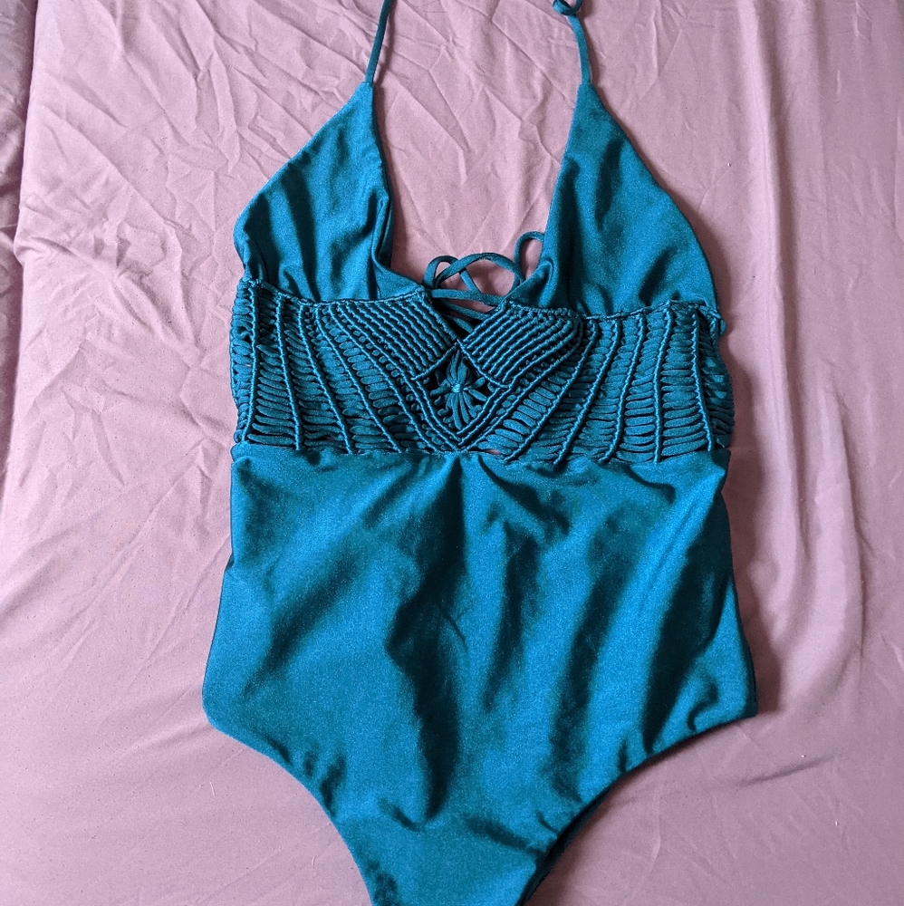 Gillia One Piece Suit